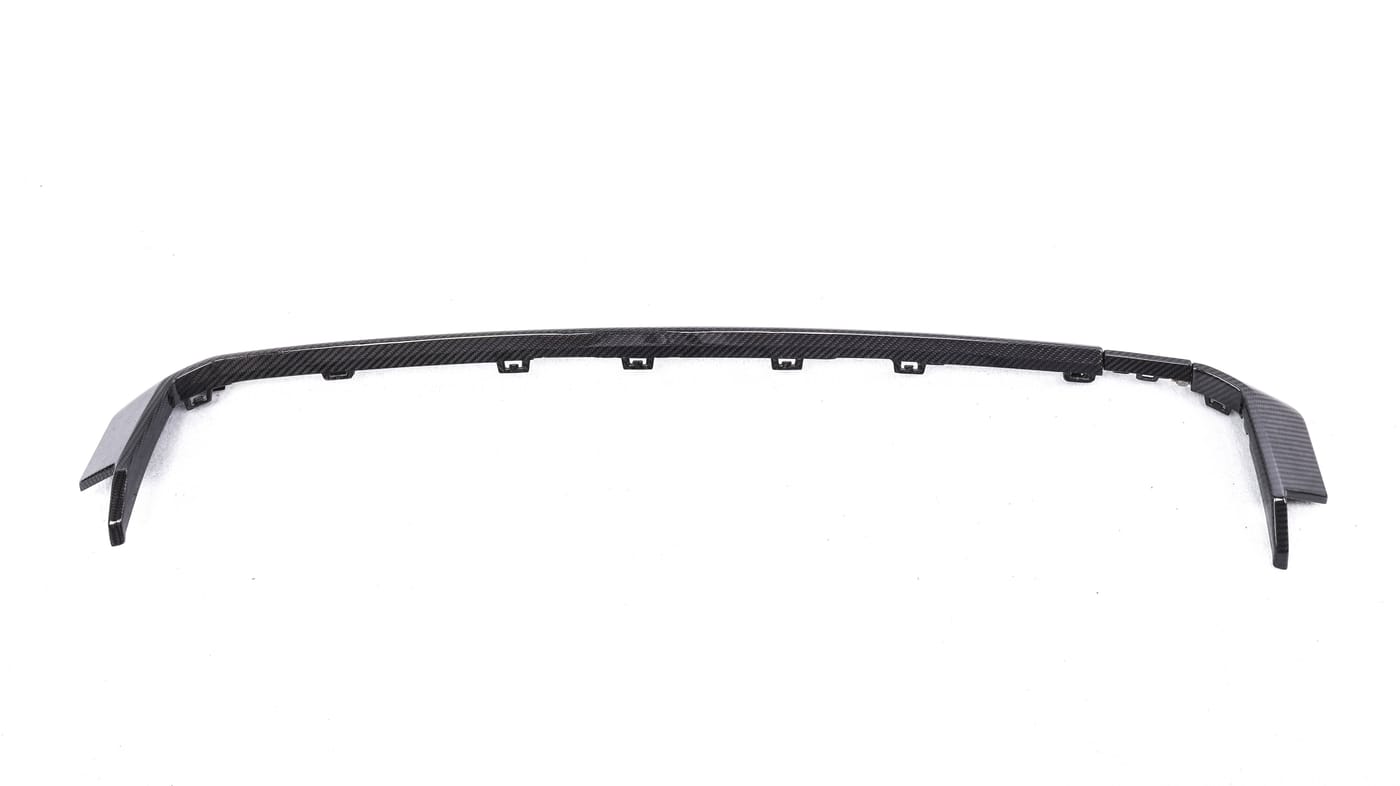 Bakre stötfångartrim Torrkolfiber – BMW M3/M4 (G8x)
